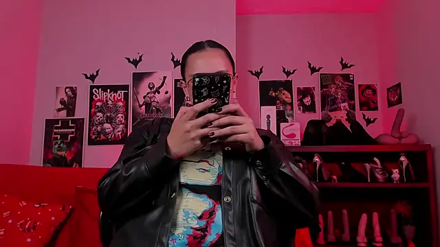 lilith-deveraux's cam snapshot