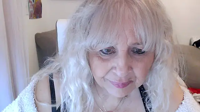 SusiLifeXXX's cam snapshot