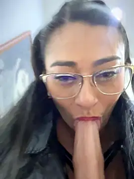 _Bella-Office1's cam snapshot