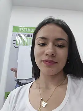 CHARLOTTE__05's cam snapshot