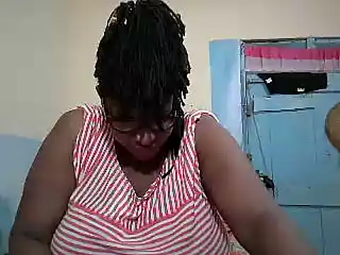 sexy_bigboobss's cam snapshot