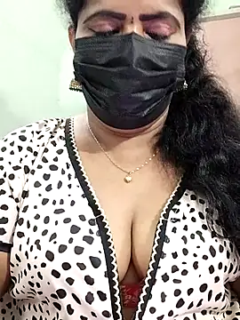 abinaya26's cam snapshot