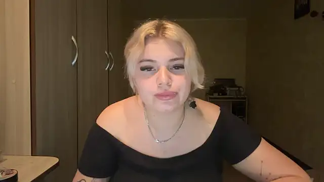 sunshinyflash's cam snapshot