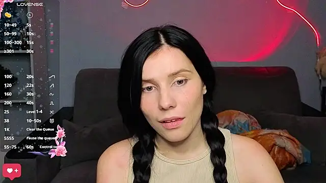 Mell_Hyees's cam snapshot