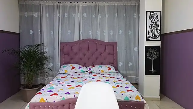 alaia_skater's cam snapshot