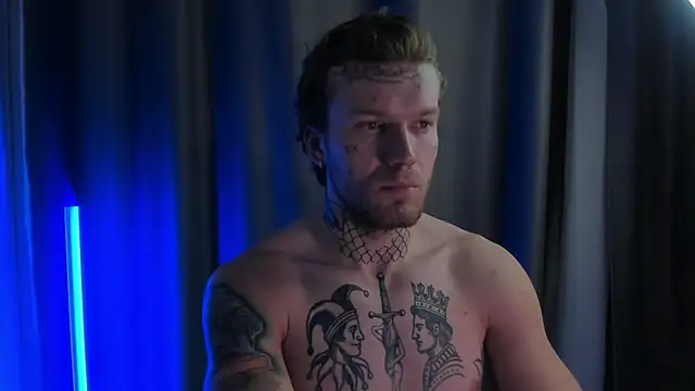 Huntall77's cam snapshot