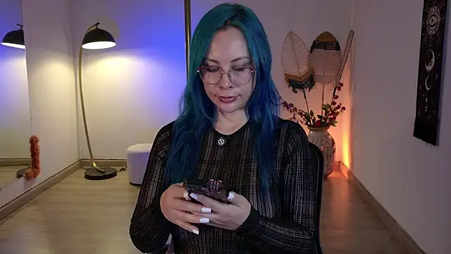 Kat_Art's cam snapshot