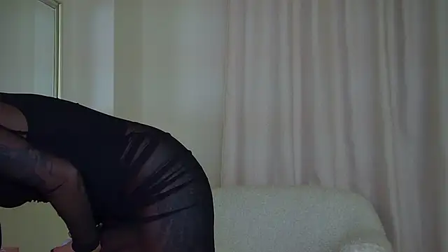 AlexandraBloom's cam snapshot