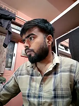 soniriyaa010101's cam snapshot