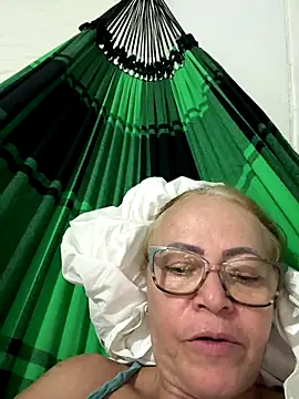 Granny6boys's cam snapshot