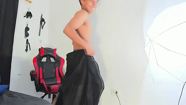 Maximiliano_Khalil's cam snapshot