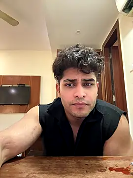 Vihaaanfucks live sex cam