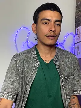 sorry-mom69's cam snapshot