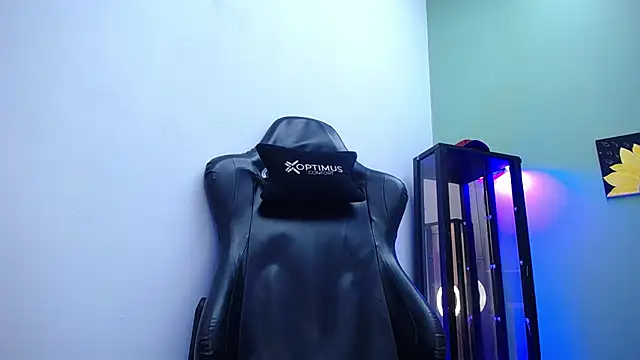 dilan_hott_'s cam snapshot