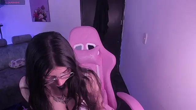 cami_mila9's cam snapshot