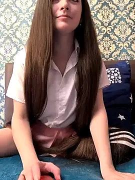 Rapunzel_hairlover's cam snapshot