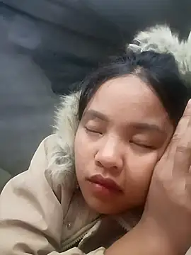 Pretty-haert's cam snapshot