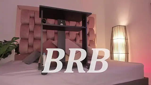 Secret_chells's cam snapshot