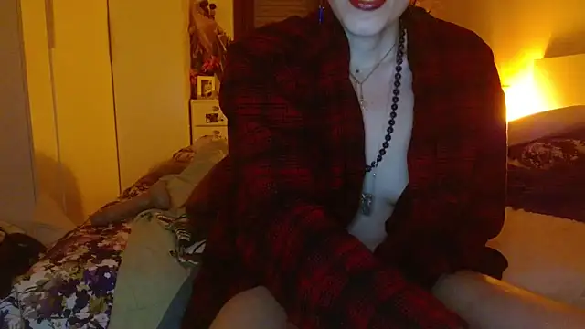 Regina_5's cam snapshot