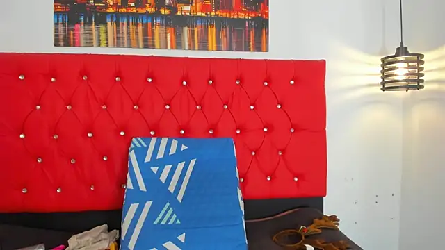 carolinacrus01's cam snapshot