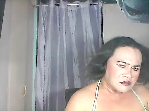 Ms_SexretaryCockTs live sex cam