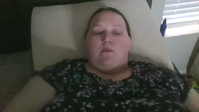 FantasyWifeBri's cam snapshot