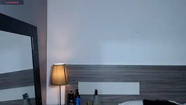 Liiamthompson's cam snapshot