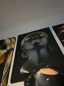 Teengirlmiaa's cam snapshot