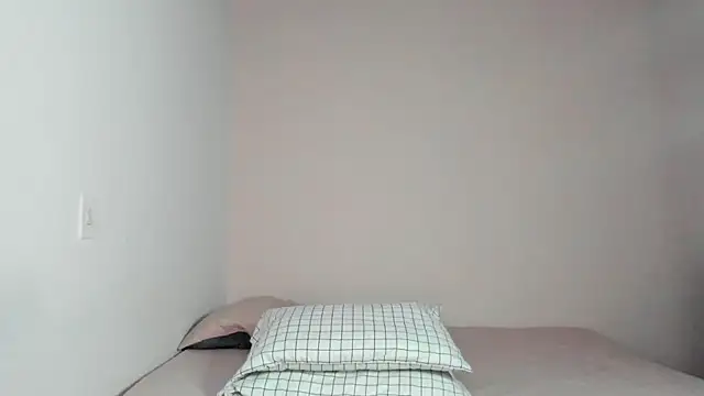 nina_pons's cam snapshot