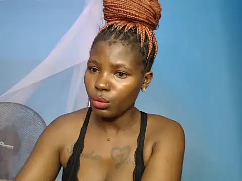 TrishaKalid's cam snapshot