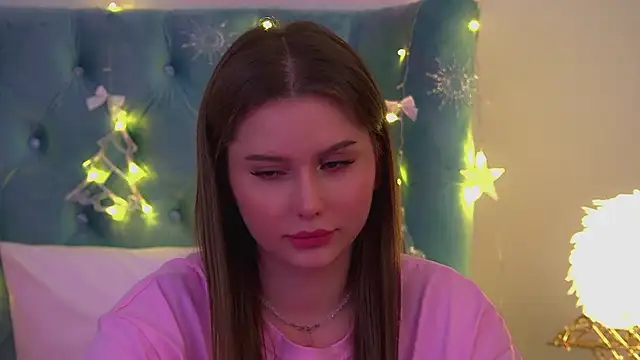 DianaVert's cam snapshot