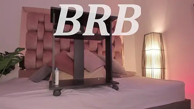 Secret_chells's cam snapshot