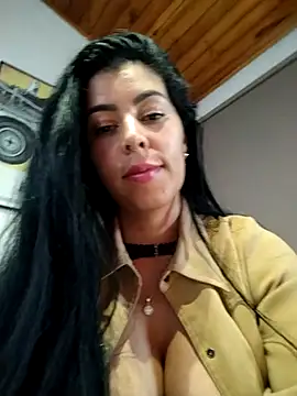 Luianna's cam snapshot