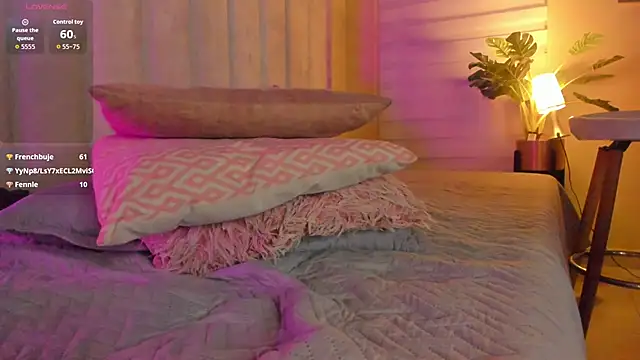 lil_hanna18's cam snapshot