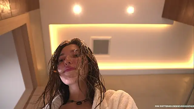 LIttle_Rina_ live sex cam