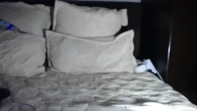 CandyBoobsXx's cam snapshot