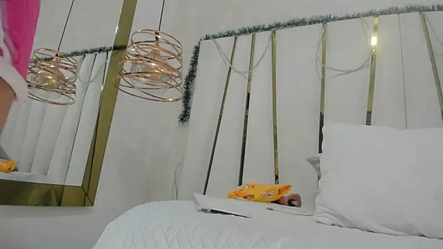 juliette_pretty_'s cam snapshot