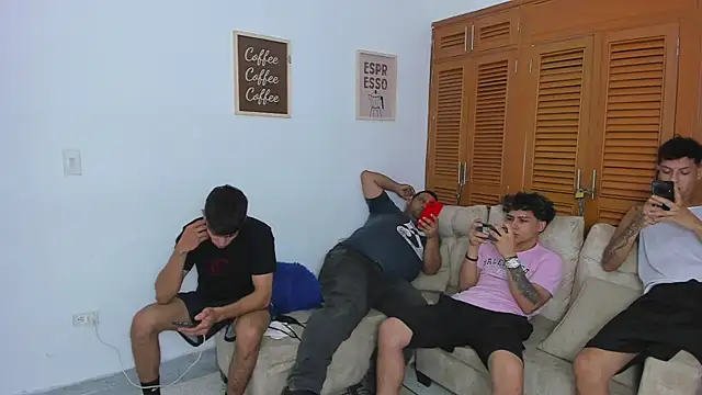 brutal_sex_room2k's cam snapshot