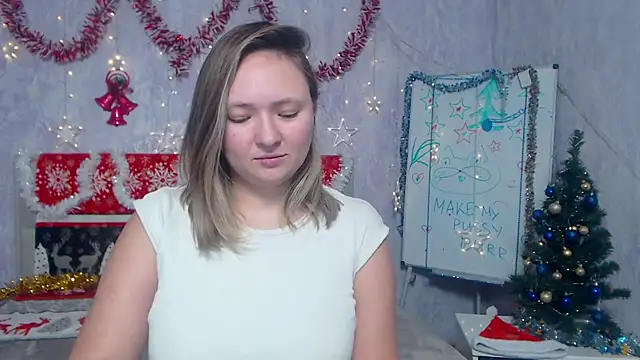 SallyVerda's cam snapshot