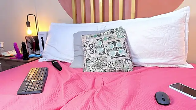 Nicole_Angels_'s cam snapshot