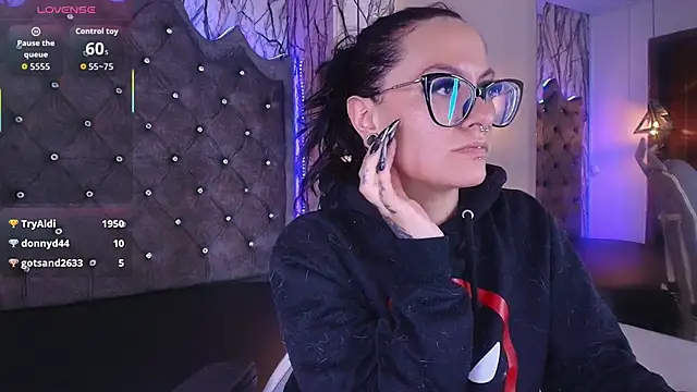 Zami_Escobar_of's cam snapshot