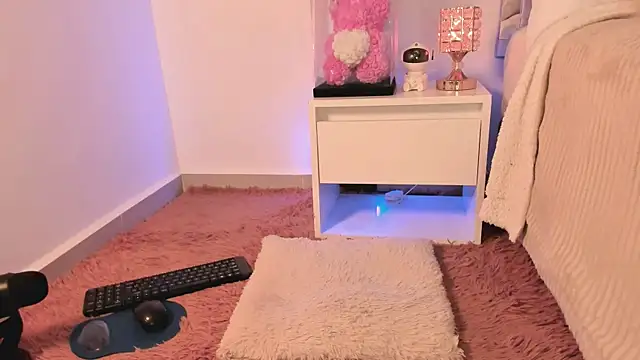 Alissonroses's cam snapshot