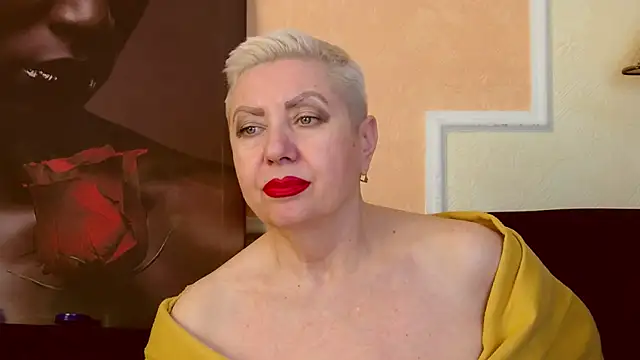 LadyPosh's cam snapshot