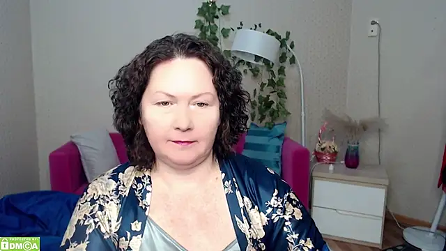 milf_hornys's cam snapshot