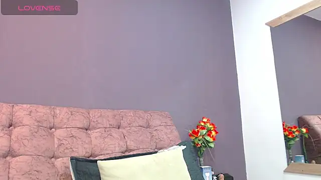 KateWelsin's cam snapshot