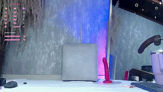 adara_le's cam snapshot