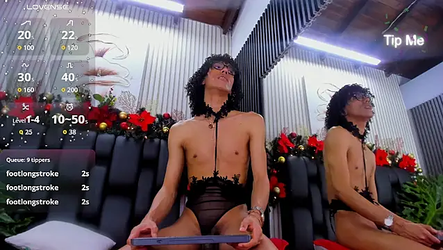 Camille_Cedrik's cam snapshot