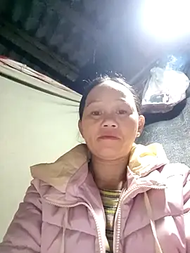 MaiHoa69's cam snapshot