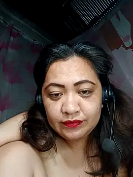 pussylicous's web cam