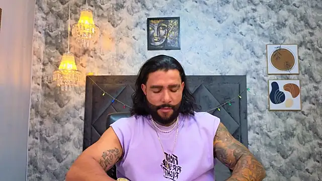 Apolo_rousse1's cam snapshot